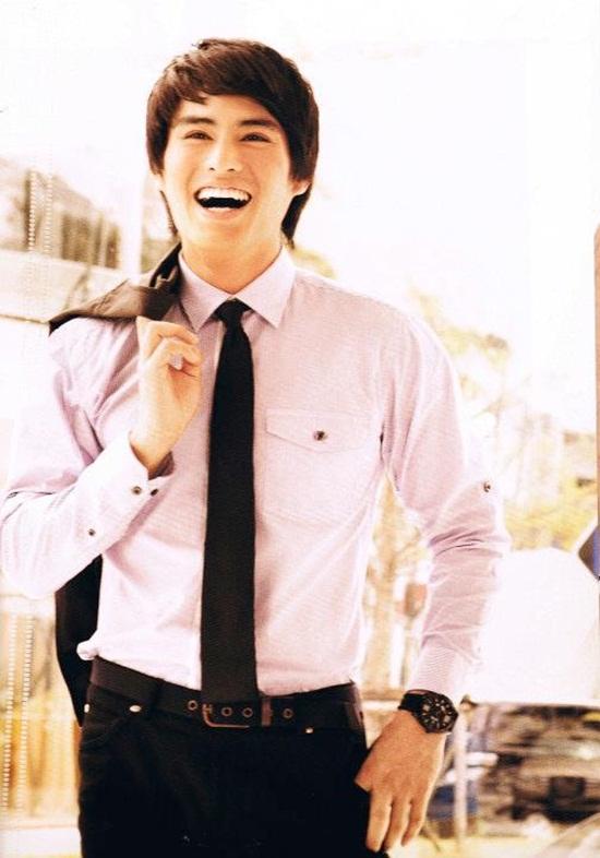 ต้าร์-นาวิน เยาวพลกุล @ TOUCH MAGAZINE vol.1 no.11 September 2011