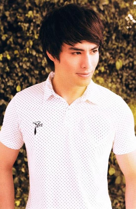 ต้าร์-นาวิน เยาวพลกุล @ TOUCH MAGAZINE vol.1 no.11 September 2011