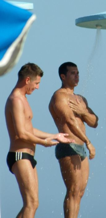 ฝรั่งกับหุ่นเซ็กซี่