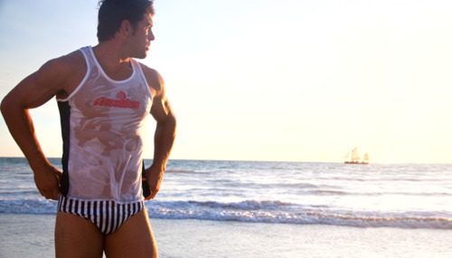 นักกีฬาหุ่นแซบ