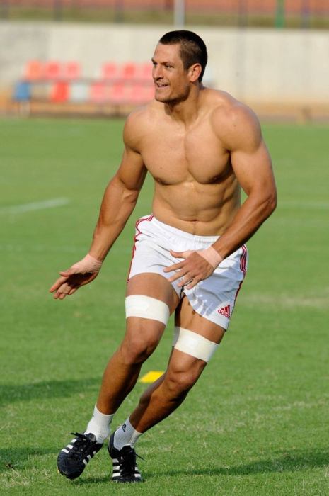 นักกีฬาหุ่นแซบ