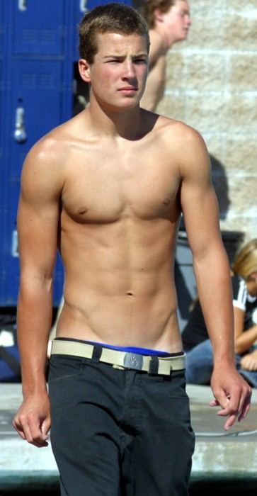 นักกีฬาหุ่นแซบ