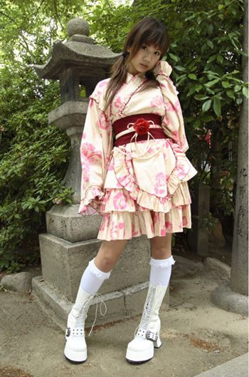 Japanese Traditional Lolita