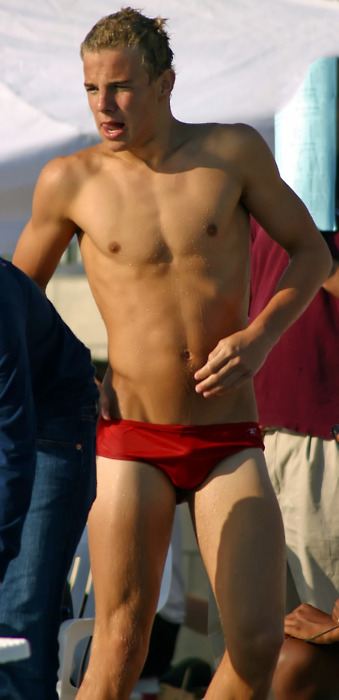 นักกีฬาหุ่นเฟิร์ม