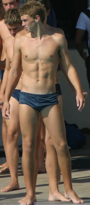 นักกีฬาหุ่นเฟิร์ม