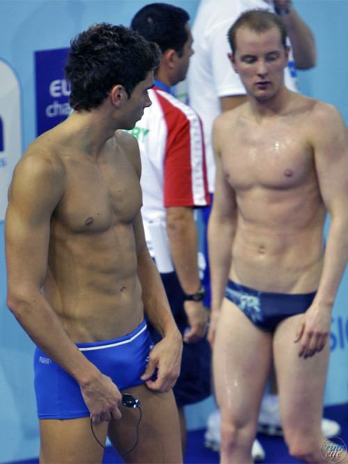 นักกีฬาหุ่นเฟิร์ม