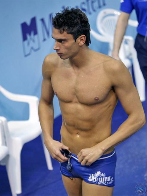 นักกีฬาหุ่นเฟิร์ม