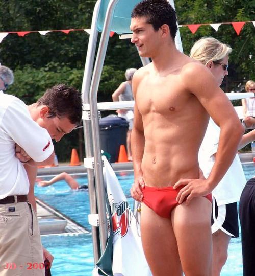 นักกีฬาหุ่นเฟิร์ม