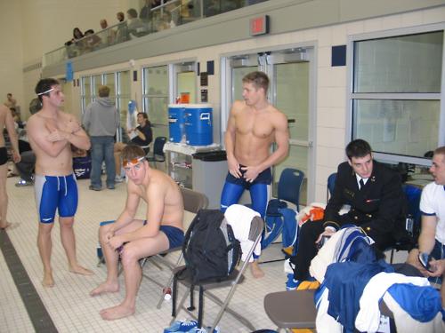 นักกีฬาอวดหุ่นสวย