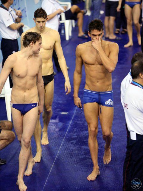 นักกีฬาอวดหุ่นสวย