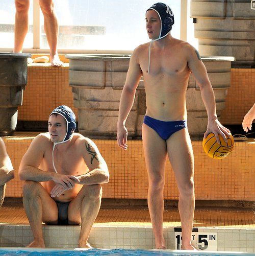 นักกีฬาอวดหุ่นสวย