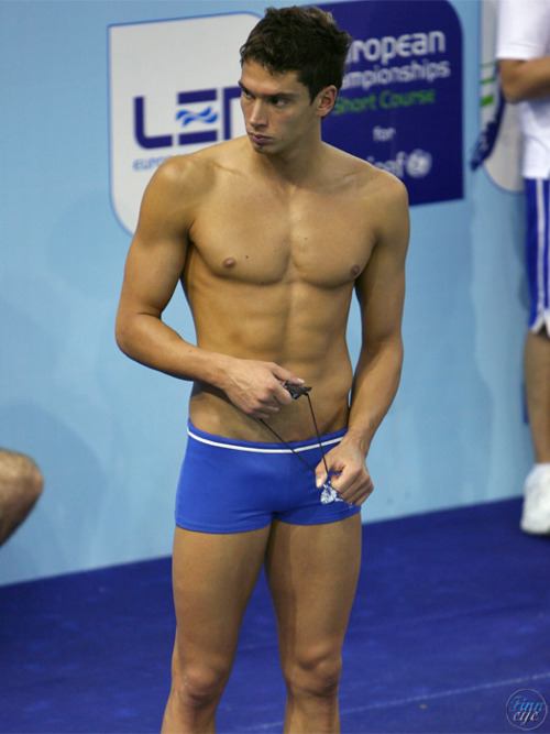 นักกีฬาอวดหุ่นสวย