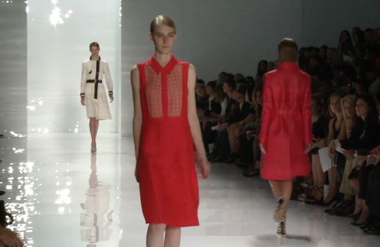 พาเกาะรันเวย์ชมแฟชั่นชิค ๆ จาก New York Fashion Week 2011