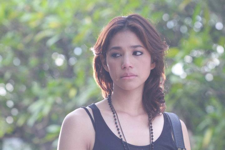 “นุ่น-ศิริพันธ์” สวมบทดราม่าเรียกน้ำตาท่วมจอ ใน Mv. เพลงรักคงยังไม่พอ