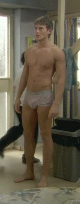 หนุ่มๆกัััับหุ่นน่ากิน