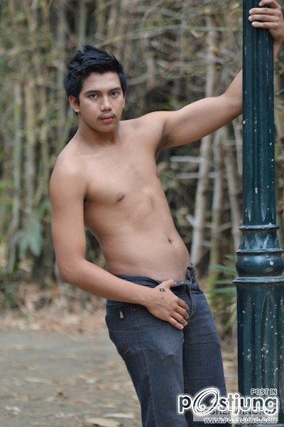 เอาหนุ่มๆ หล่อ หน้าบ้านๆ มาฝากทุกคนค่ะ