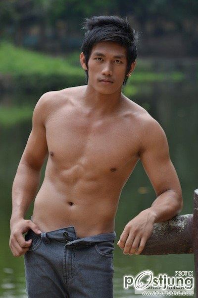 เอาหนุ่มๆ หล่อ หน้าบ้านๆ มาฝากทุกคนค่ะ