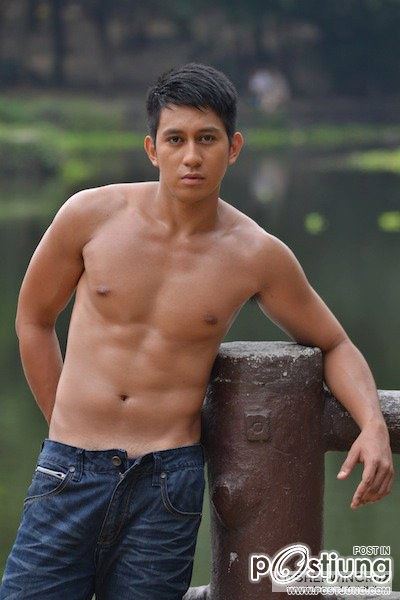 เอาหนุ่มๆ หล่อ หน้าบ้านๆ มาฝากทุกคนค่ะ