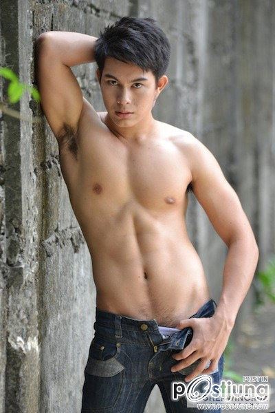 เอาหนุ่มๆ หล่อ หน้าบ้านๆ มาฝากทุกคนค่ะ