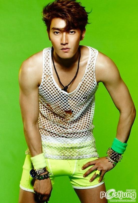 Siwon‘s sexy photo from Mr. Simple 5th album