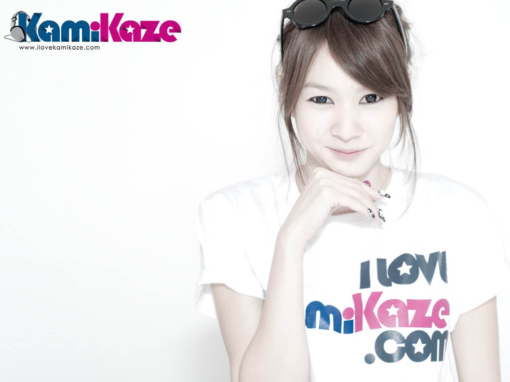 โฟร์ ศกลรัตน์ วรอุไร (Sakolrat Woraurai)