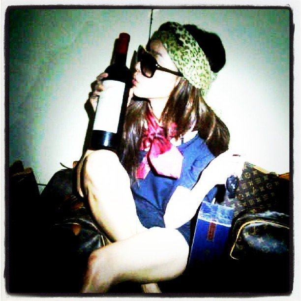 โฟร์ ศกลรัตน์ @ Instagram