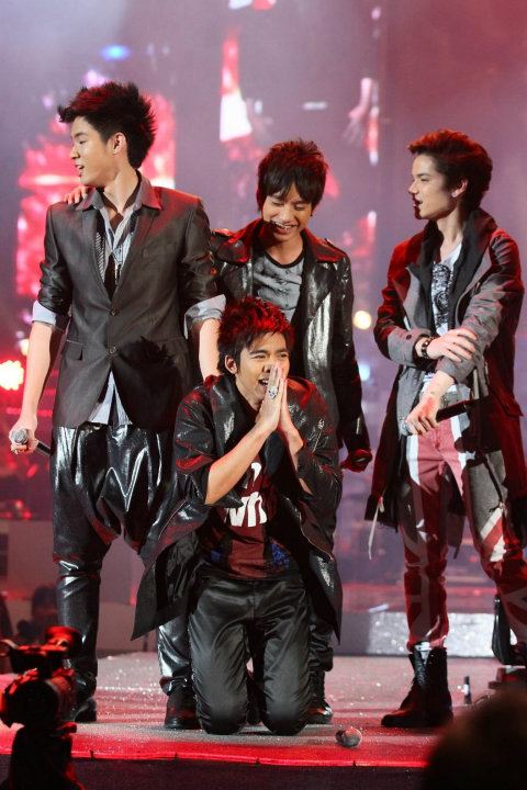 ต้น-ธนษิต จตุรภุช (V9) คว้าแชมป์สุดยอดนักล่าฝัน AF8