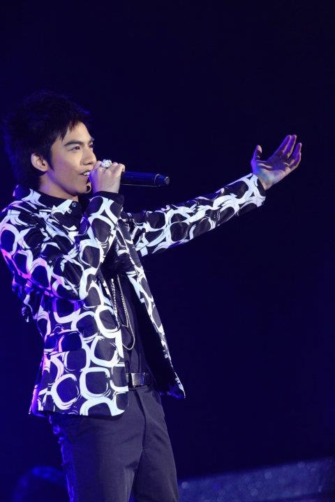 ต้น-ธนษิต จตุรภุช (V9) คว้าแชมป์สุดยอดนักล่าฝัน AF8