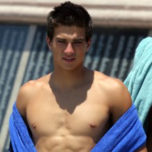 SOHOT MEN'S on the beach 2