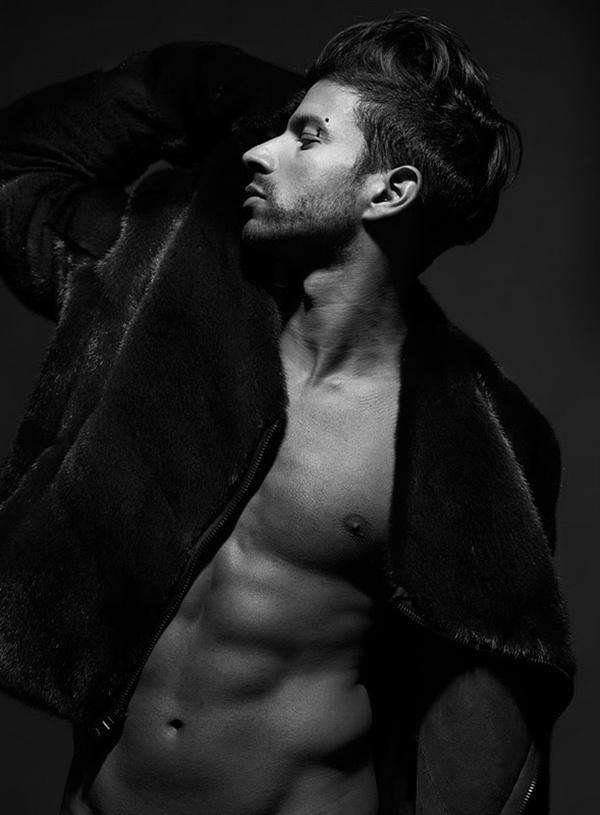 Photoshoot men album 353