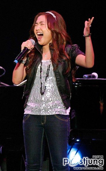 อัพเดท สาวน้อยดีว่าเสียงใส charice pampengo