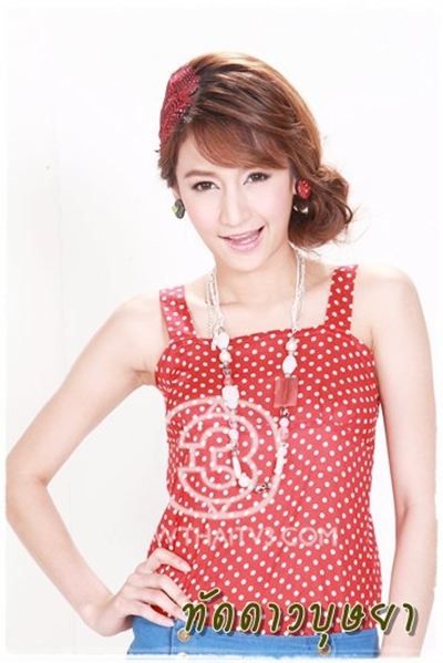 เนย โชติกา นางร้ายหน้าสวย