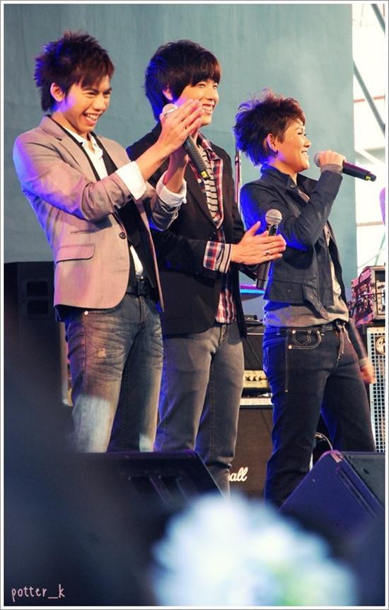 [AF8] ต้น แพรว คชา @ งาน Nine Entertain Birthday Festivel