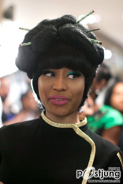 Nicki Minaj - Giuseppe Zanotti Design Fashion's Night Out