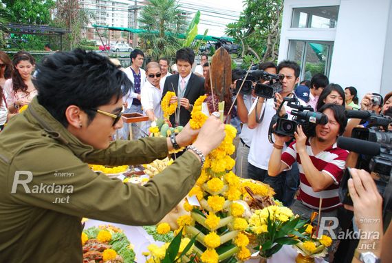 เส้นตายสลายโสด เตรียมลงจอแทน ทวิภพ  เร็วๆๆๆนี้คะ