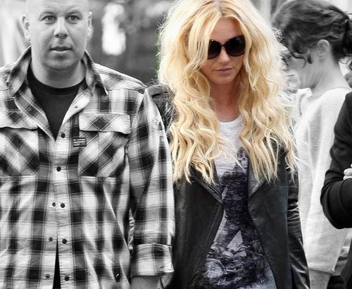 Britney Spears Criminal video2