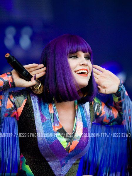 Jessie J ที่งาน V Festival