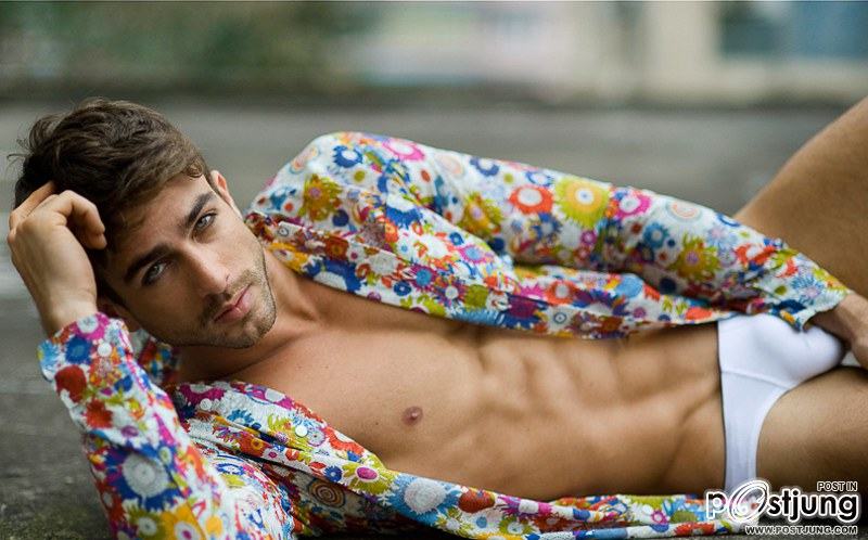 หนุ่มหุ่นดีมากมาย