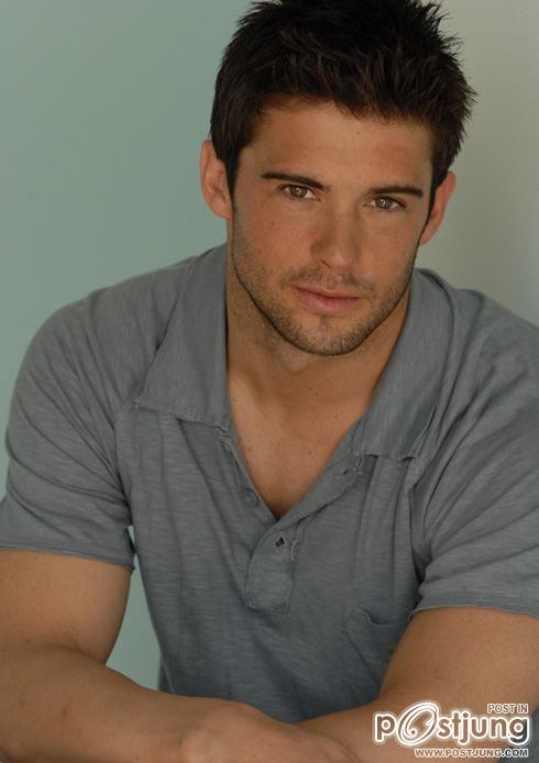 หนุ่มหุ่นดีมากมาย