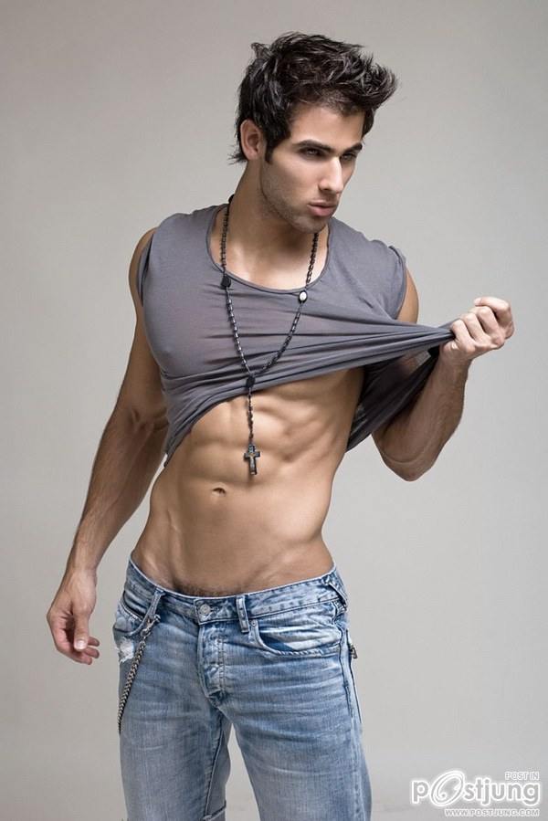 หนุ่มหุ่นดีมากมาย2