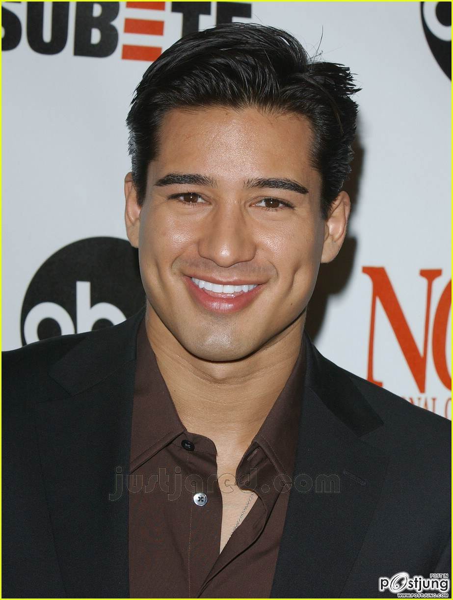 รอยยิ้มกับสายตาที่คุณหลงใหล