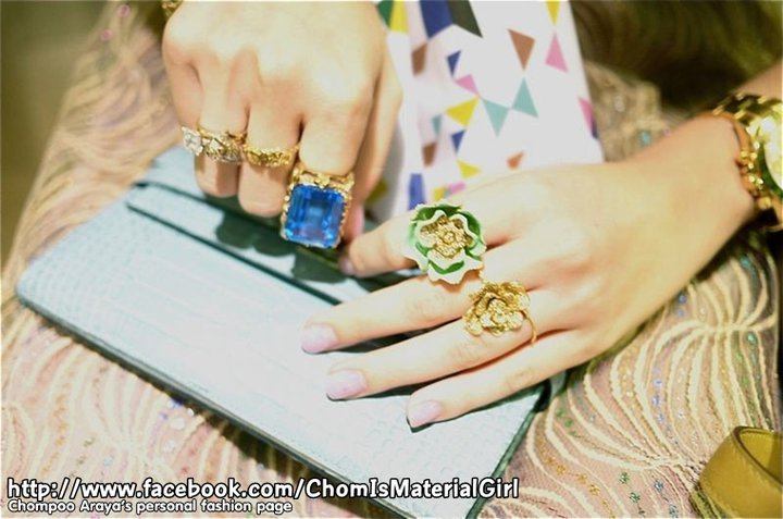 แฟชั่น นกเกาะหัว คนทำตามทั้งประเทศ