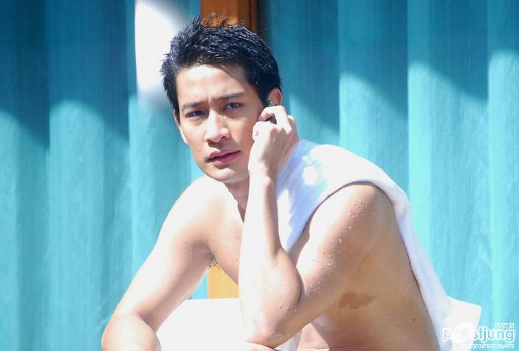 พี่ป้องถอดเสื้อยั่วน้ำลาย