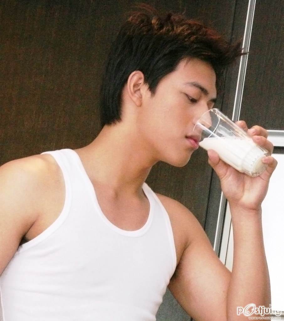 ปินอหล่อล่ำน่าร๊ากกก