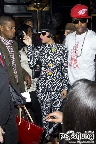 Nicki Minaj Outside the Dorchester Hotel