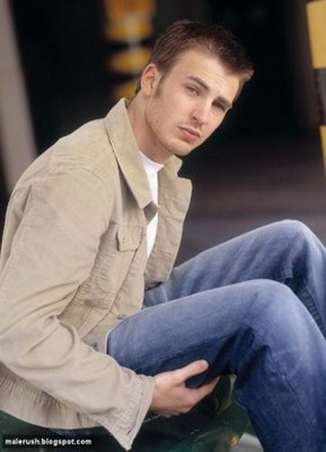 คนต่อไปคือ Chris Evans