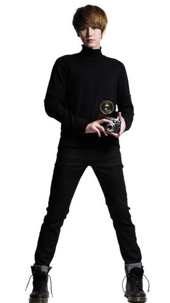 Super Junior's 5th repackage album "A-CHA"