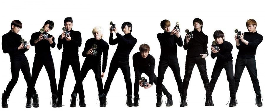 Super Junior's 5th repackage album "A-CHA"