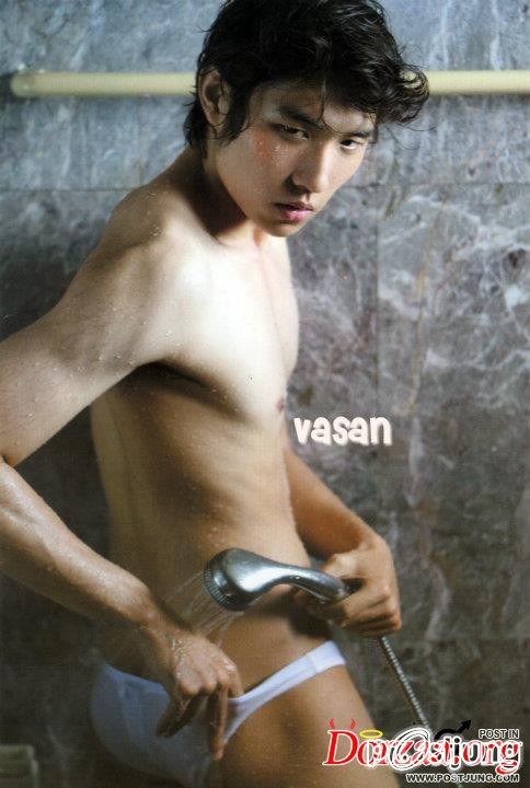 หล่อ ล่ำ ขาว ใส ซักซี๊สสส