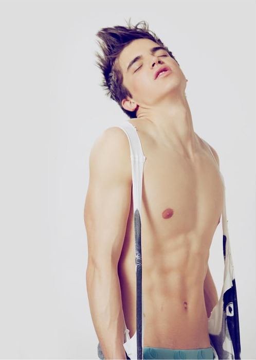 นายแบบสมัครเล่นบ้างอะไรบ้าง